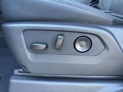 New 2026 GMC Sierra 1500 SLT w/ SLT Premium Plus Package image 16