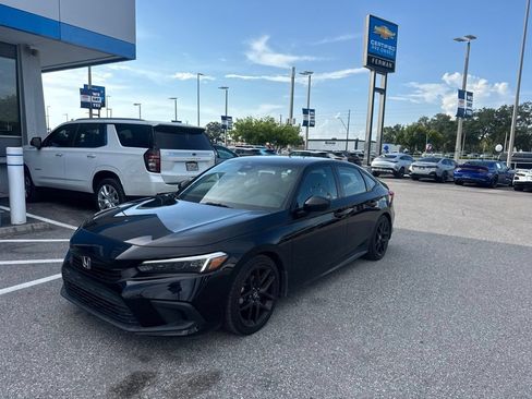 Used 2023 Honda Civic Sport image 1