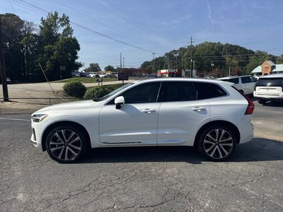 Used 2023 Volvo XC60 B5 Ultimate w/ Climate Package