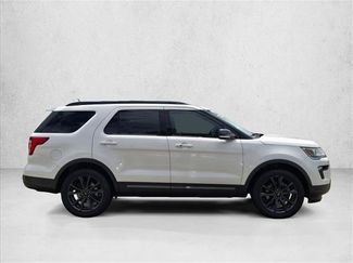 Used 2019 Ford Explorer XLT w/ Equipment Group 202A FWD video 4