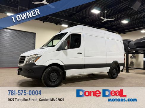Used 2018 Mercedes-Benz Sprinter 2500 image 1