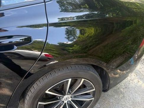 Used 2023 Volvo S60 T8 Plus AWD/4WD image 4