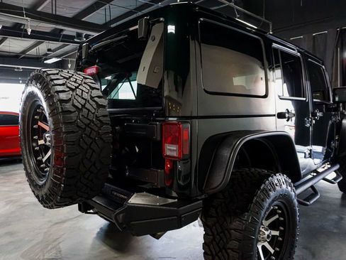 Used 2012 Jeep Wrangler Unlimited Sahara w/ Connectivity Group image 53