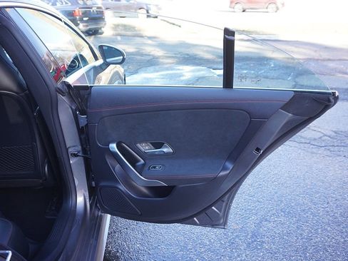 Used 2023 Mercedes-Benz CLA 250 4MATIC image 26