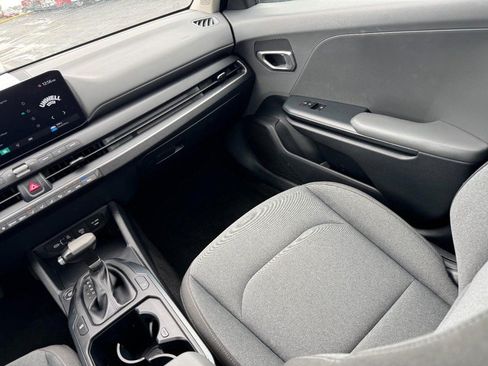 Used 2025 Kia K4 FWD image 15