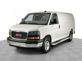 Used 2025 GMC Savana 2500 w/ Driver Convenience Package RWD video 1