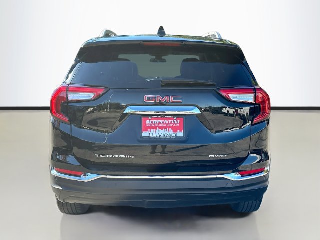 Used 2024 GMC Terrain SLT AWD/4WD image 6