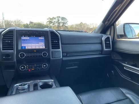 Used 2019 Ford Expedition XLT w/ Equipment Group 202A image 27
