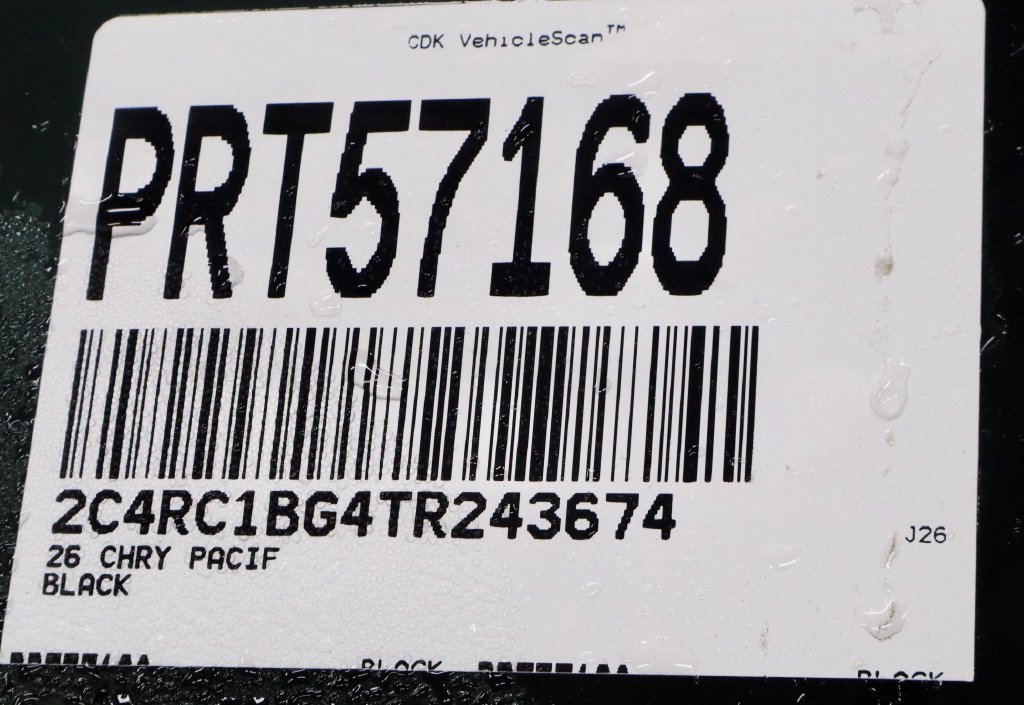 Used 2026 Chrysler Pacifica Select FWD image 37