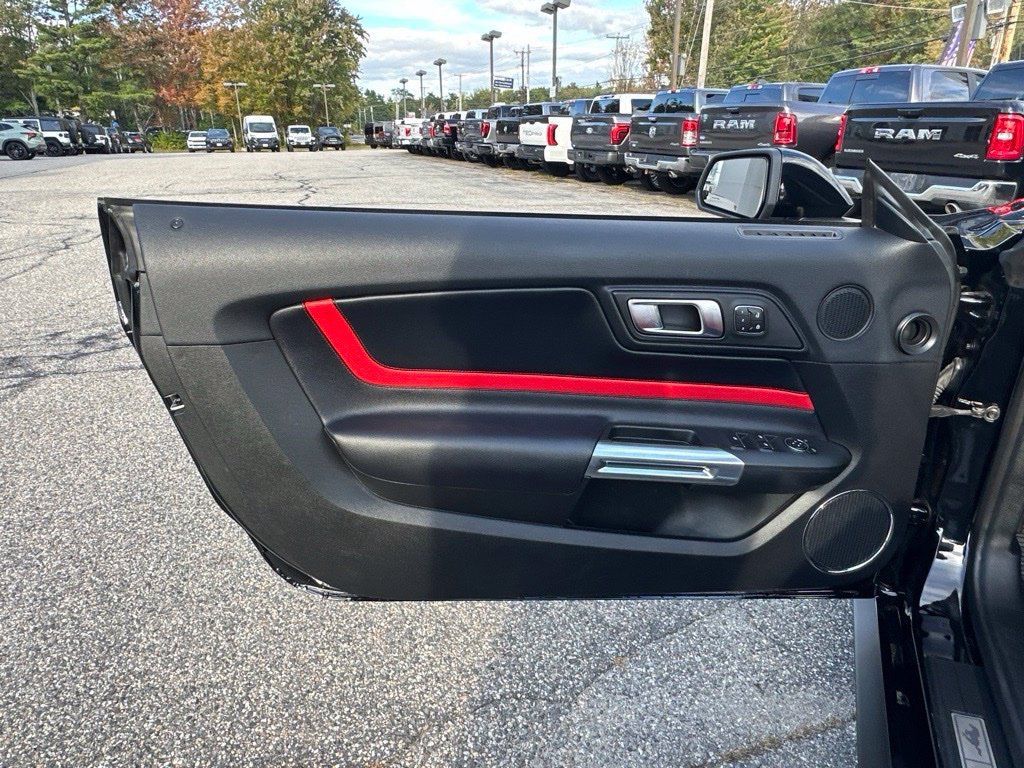 Used 2020 Ford Mustang Premium w/ Equipment Group 201A RWD image 17