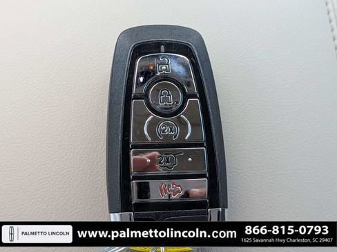 Used 2023 Lincoln Corsair FWD w/ Equipment Group 101A image 31