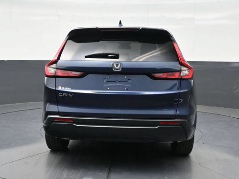 Used 2025 Honda CR-V LX image 4