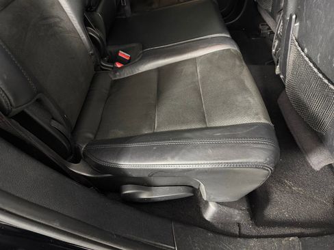 Used 2019 Jeep Grand Cherokee Altitude image 31