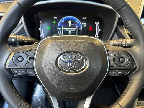 Used 2024 Toyota Corolla Cross AWD Hybrid w/ Convenience Package image 30