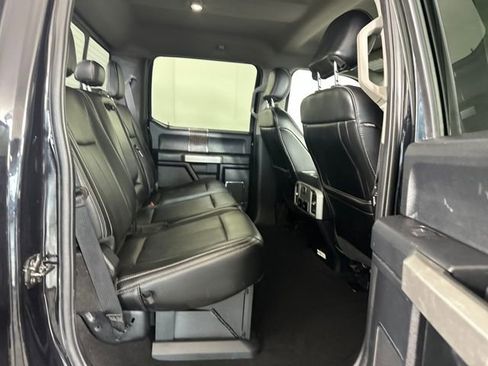 Used 2020 Ford F250 Lariat image 27