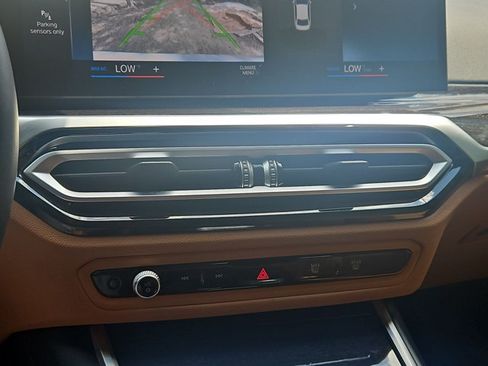 Certified 2023 BMW 330i Sedan w/ M Sport Package RWD image 15