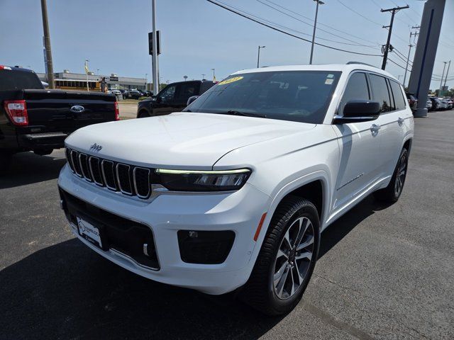 Used 2023 Jeep Grand Cherokee L Overland AWD/4WD image 4