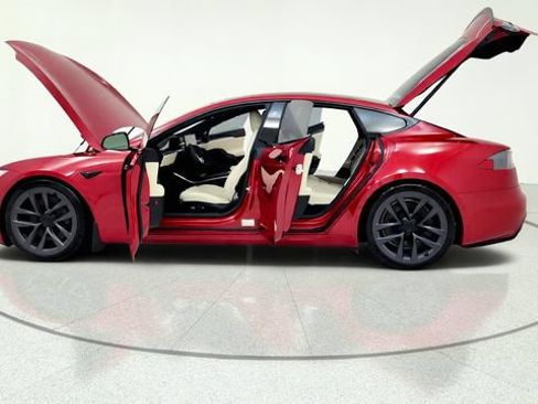 Used 2021 Tesla Model S Plaid AWD/4WD image 15
