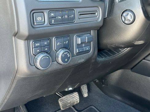 Used 2021 Chevrolet Tahoe LT w/ LT Signature Package AWD/4WD image 30