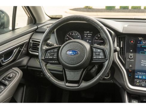 Used 2025 Subaru Outback Onyx Edition AWD/4WD image 22