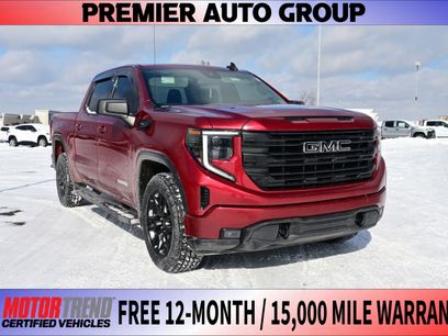 Used 2022 GMC Sierra 1500 Elevation w/ LPO, Elevation Black Package