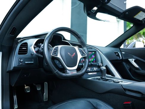 Used 2019 Chevrolet Corvette Z06 RWD image 37