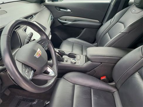 Used 2023 Cadillac XT4 Premium Luxury image 23