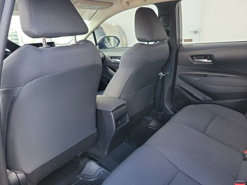 Used 2021 Toyota Corolla LE FWD image 15