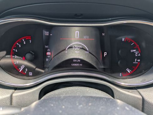 Used 2016 Dodge Durango Limited w/ Premium Group AWD/4WD image 24