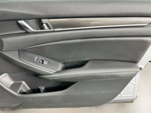 Used 2020 Honda Accord Sport image 34