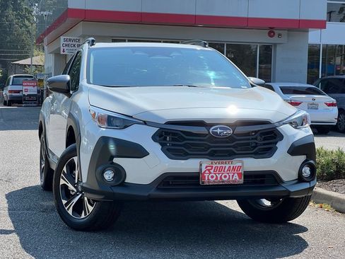 Used 2025 Subaru Crosstrek 2.5i Premium AWD/4WD image 1
