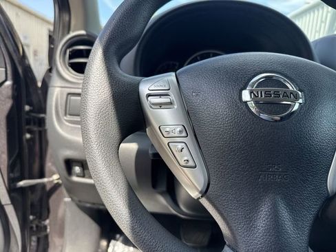Used 2015 Nissan Versa S FWD image 16