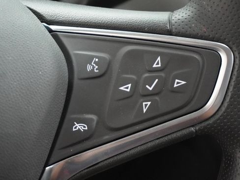 Used 2024 Chevrolet Equinox LS w/ Driver Confidence II Package image 22