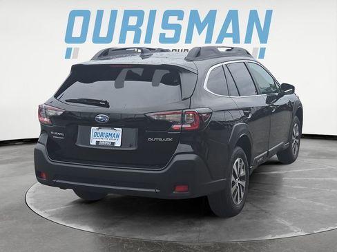 Certified 2025 Subaru Outback Premium image 6