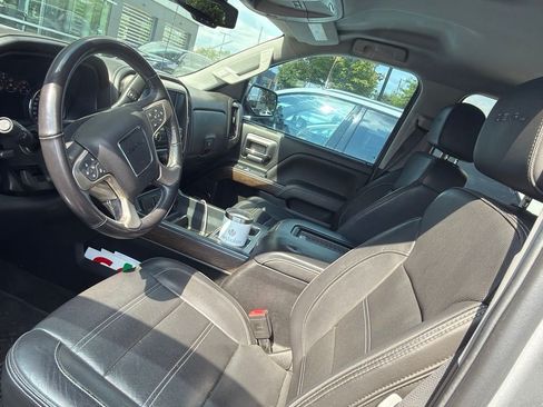 Used 2018 GMC Sierra 1500 Denali AWD/4WD image 2