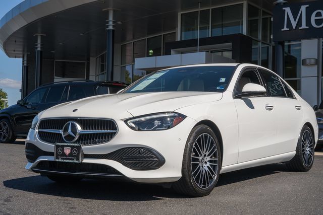 Used 2024 Mercedes-Benz C 300 4MATIC Sedan image 3