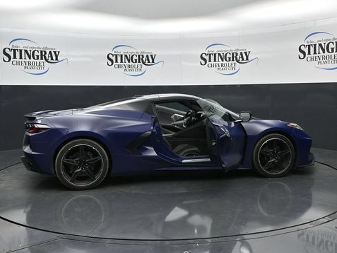 Used 2025 Chevrolet Corvette Stingray Preferred Conv w/ Battery Protection Package RWD image 36