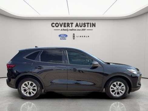 Used 2025 Ford Escape Active FWD image 6