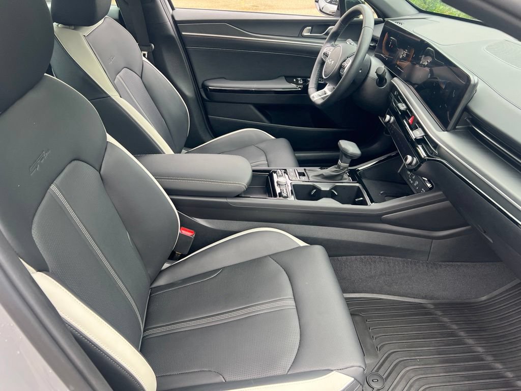 Certified 2025 Kia K5 GT-Line AWD/4WD image 19
