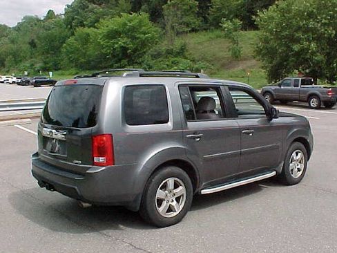 Used 2011 Honda Pilot EX-L image 6