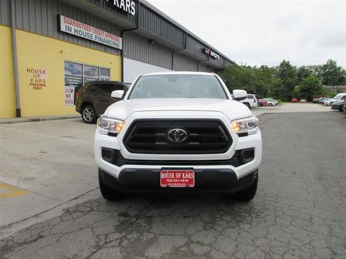 Used 2021 Toyota Tacoma SR image 29