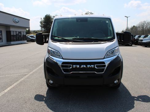 Used 2023 RAM ProMaster 1500 w/ Convenience Group image 3