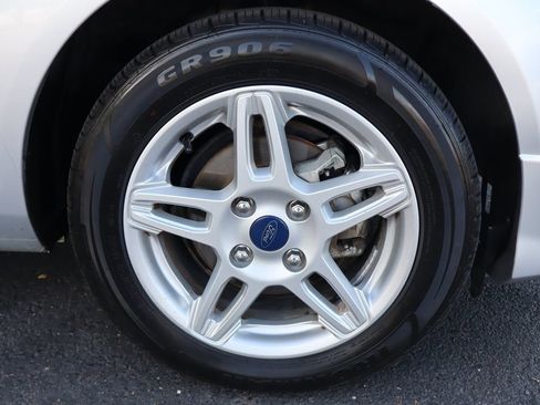 Used 2017 Ford Fiesta SE FWD image 43