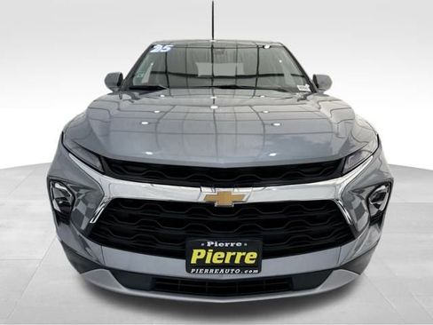 Used 2025 Chevrolet Blazer LT image 9