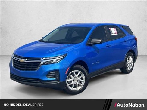 Used 2024 Chevrolet Equinox LS w/ LS Convenience Package FWD image 1