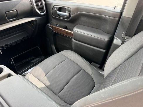 Used 2021 GMC Sierra 2500 SLE w/ SLE Value Package; AWD/4WD image 14