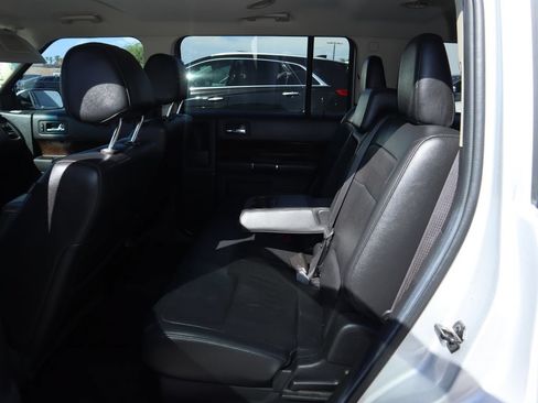 Used 2019 Ford Flex Limited FWD image 10