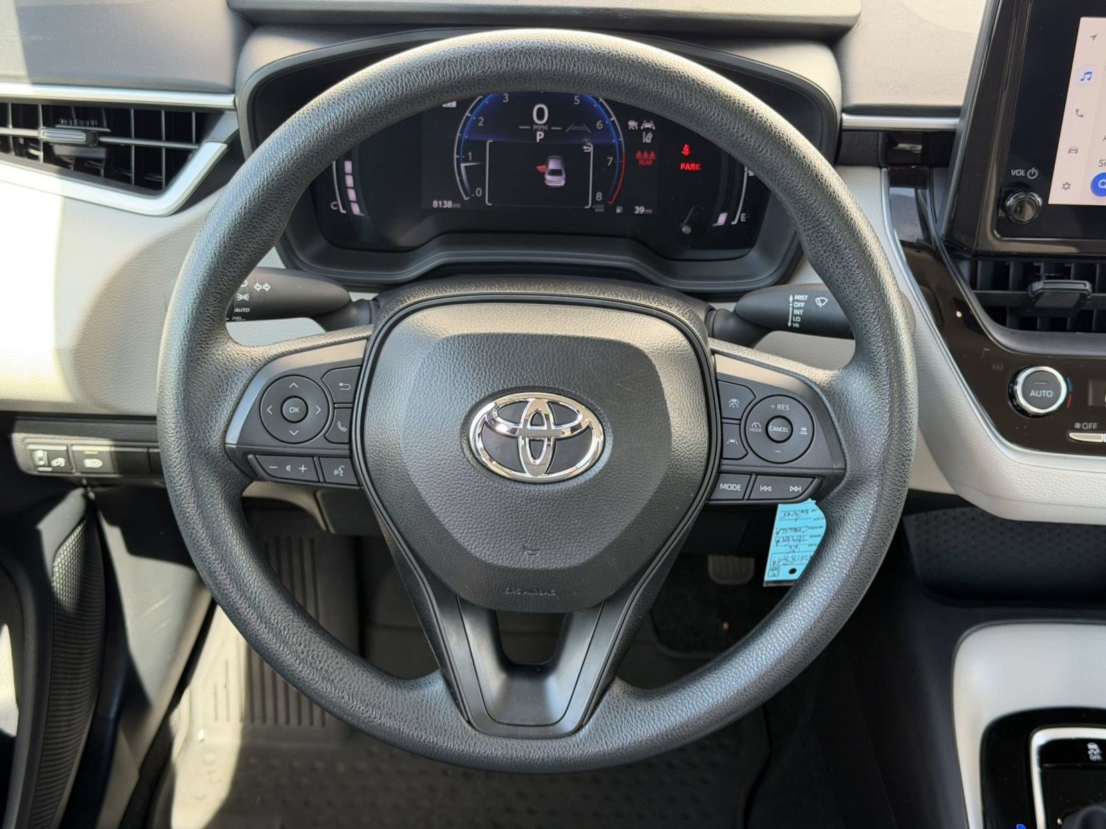 Used 2026 Toyota Corolla LE FWD image 10