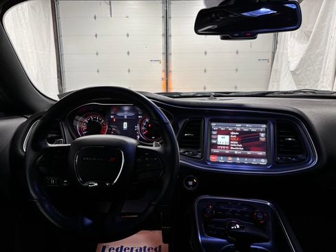 Used 2018 Dodge Challenger Scat Pack RWD image 16