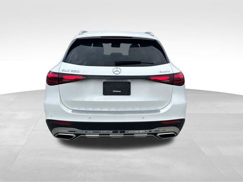 Certified 2023 Mercedes-Benz GLC 300 4MATIC image 4